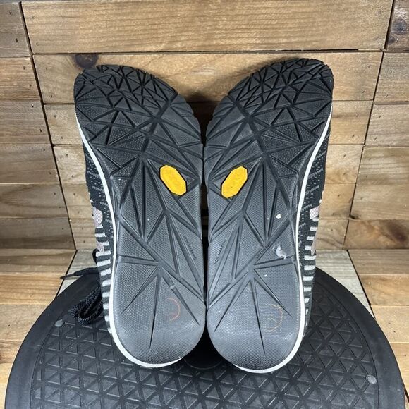 New Balance Womens Sz 7B Minimus Black Running Shoes Lace Up Vibram WX20BP7 - Picture 9 of 10